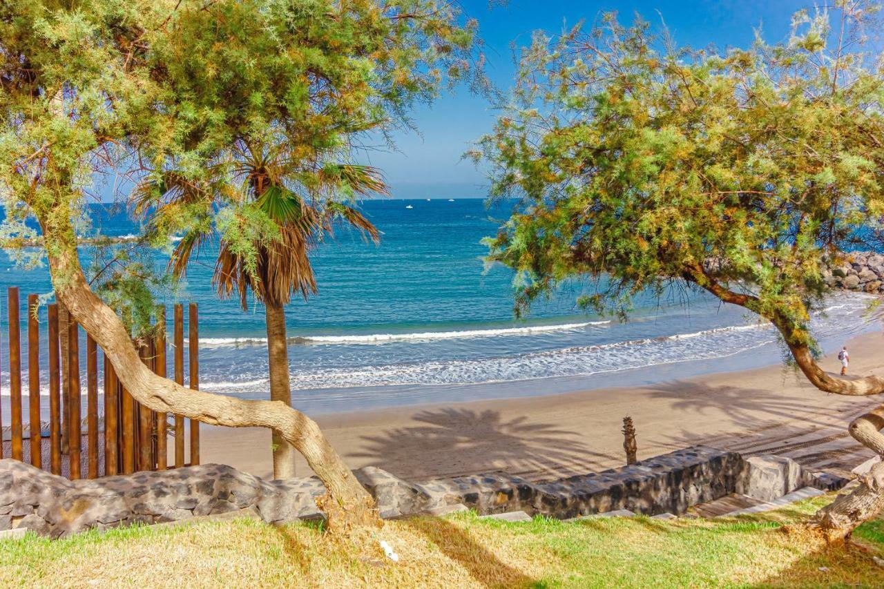 Front Of A Beach Aircon Las Americas Costa Adeje Playa de las Americas  Bagian luar foto