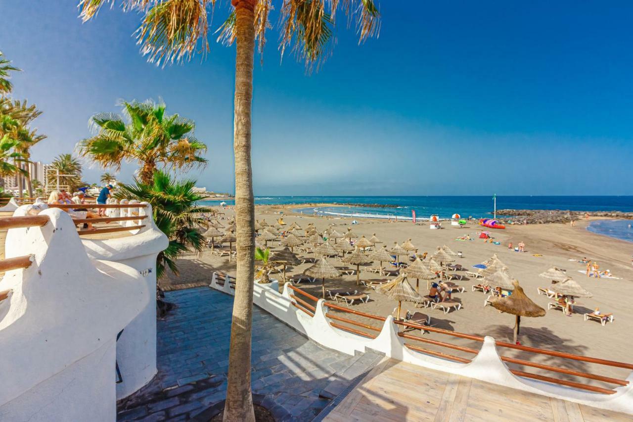 Front Of A Beach Aircon Las Americas Costa Adeje Playa de las Americas  Bagian luar foto